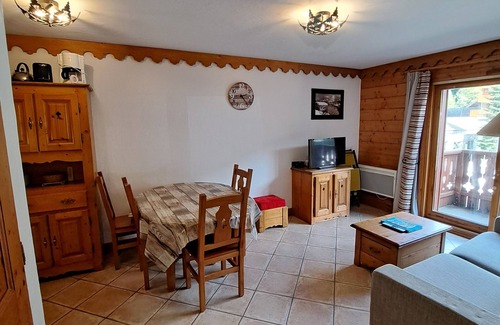 Les Carroz-d'Araches Apartment | Entire accommodation: apartment in residence with swimming pool