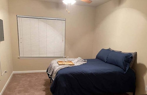 Westgate Apartment | Entire Apartment Close to Camp Lejeune, Restaurants and Shops