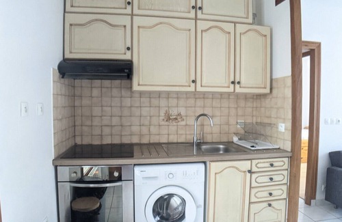 Saint-Denis Apartment | Entire apartment on the outskirts of Paris/Stade de France in a very quiet street