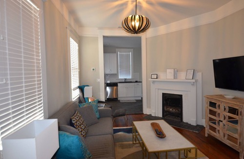 Thomas Square House | Entire Duplex in Starland District
