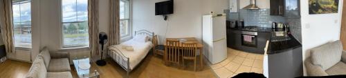 Great Yarmouth Apartment | Entire Flat With View to River Yare, H 1
