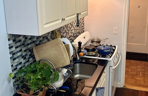 Queens Condo | Entire furnished studio in Sunnyside, 20 minutes to Manhattan, for longer stays
