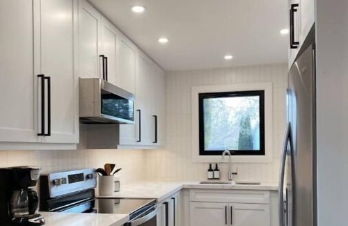 Collingwood House | Entire home available for short term, ski season rental in Collingwood