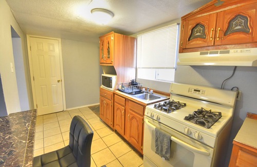 Biggs Field House | Entire Home Centrally Located Near Bel Air unit 3