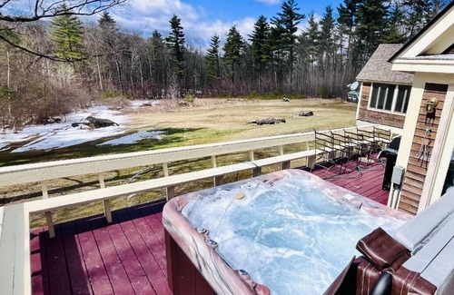 Dorset House | Entire home-Dorset-near skiing/horse show/shops; hot tub/game room; pet friendly