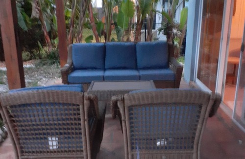 Redington Shores House | Entire Home, Fenced Yard, Bay Waterfront Boat Dock, Pets Welcome.