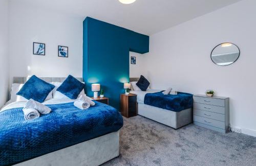 Dukinfield House | Entire house in Dukinfield