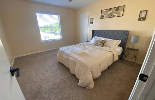 Clodine House | Entire house, near Bellaire, easy access to major highways.