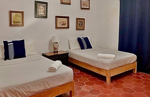 Tequesquitengo House | Entire house with private access to the lake!