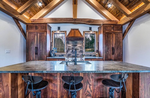 Rockbridge Baths Cottage | Entire luxurious cottage in Rockbridge Baths, Virginia