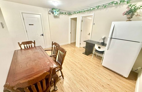 Maple Ridge Condo | Entire Private Guest Suite, 2 parking spaces