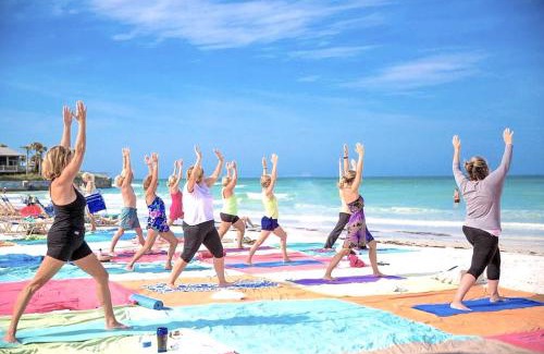 Siesta Key House | Entire Siesta Key Beach House - 6 BR, Pool & Ocean Access