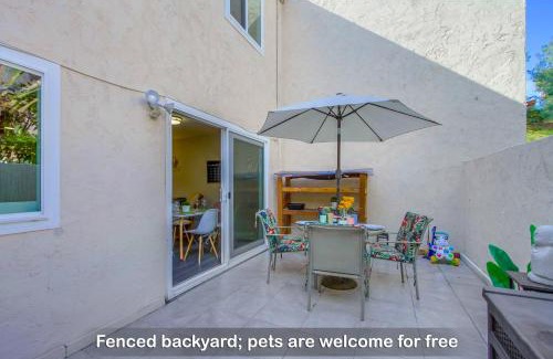 Clairemont Mesa House | Entire Spacious 4-Bedroom House w Free Pool Access, Garage & Parking in Prime Location