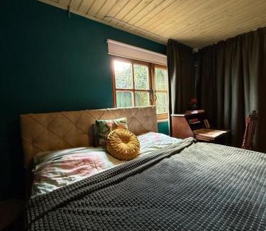 Sprang-Capelle House | Entire spacious 6 persons house with a secret Forest Garden