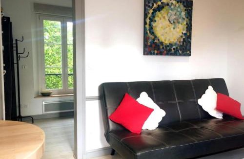 Sainte-Savine Apartment | Entre ville et jardins