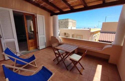 Canneto Apartment | Eoliando Case per Vacanze - Lipari Mare