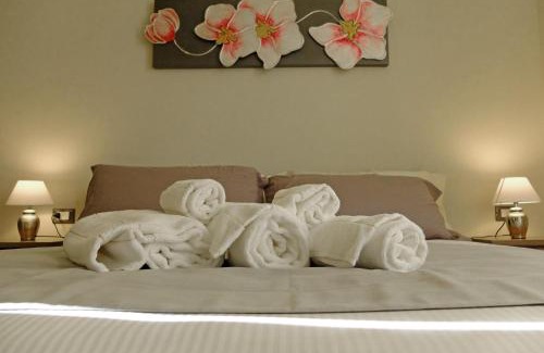 Iglesias Historic Centre Bed & Breakfast | EOS Room and Breakfast