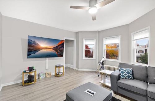 Constable Hook House | Epic Spa & Play Retreat NYC EWR Sleeps 30!