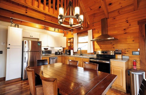 Stanton Cabin | Eppic View Cabin Getaway