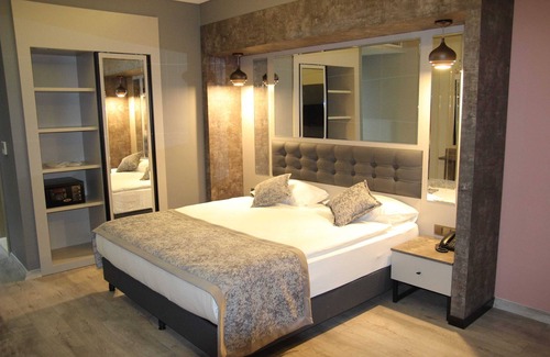 Gokcebey Hotel | Ereza Otel