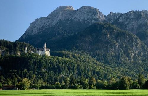 Prem Apartment | Erholsamer Traumurlaub wo auf Bergen Schlößer wachsen