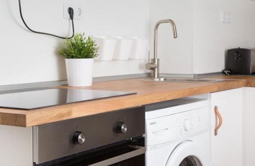 Belso-Ferencvaros Apartment | Erkel House I Grand I 2bathr