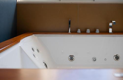 Bari City Centre Apartment | Ermes Suites & Rooms Bari
