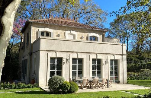 Noves Bed & Breakfast | Ermitage Notre Dame de Vacquieres