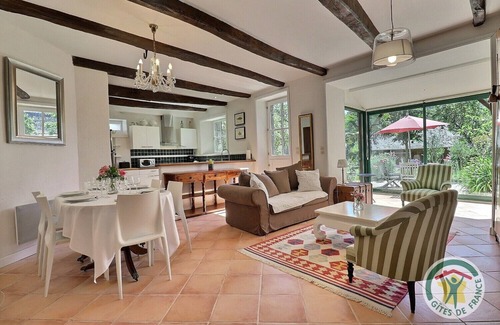 La Ville-es-Nonais House | Ernestine's House