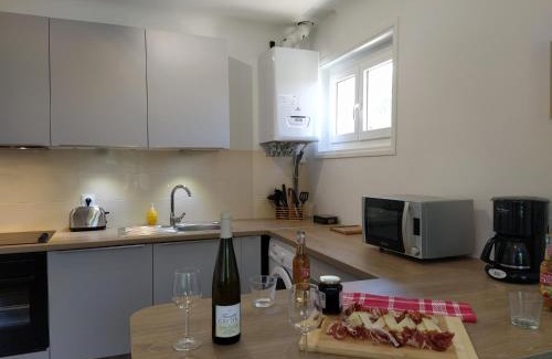 Bayonne Apartment | Eroso Saint Esprit proche gare WIFI bureaux