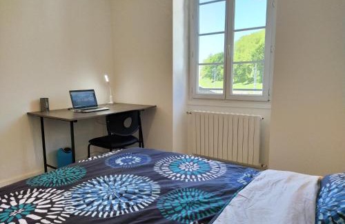Bayonne Apartment | Eroso Saint Esprit proche gare WIFI bureaux
