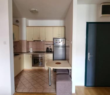 Kisela Voda Apartment | ES Apartment - Skopje