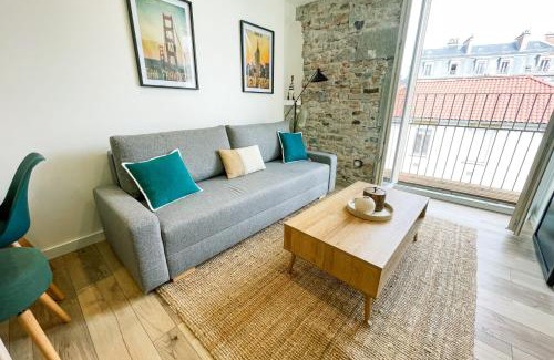 Secteur 2 Apartment | #ES Les Clercs
