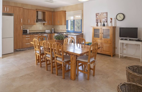 Formentera Ski Chalet | Es Lliri Blanc - Four Bedroom Chalet, Sleeps 8