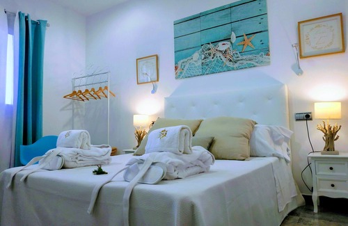 Palomares Bed & Breakfast | Dream Beach Bed and Breakfast