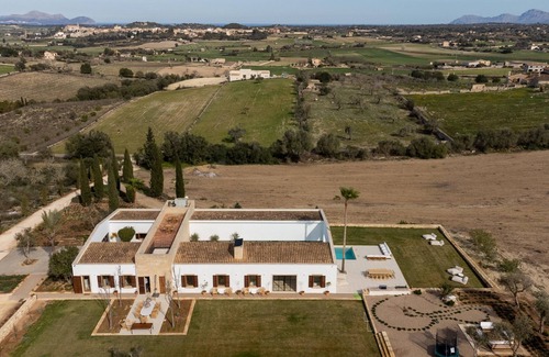 Maria de la Salut Ski Chalet | Spectacular designer villa 10 minutes from Playa de Muro