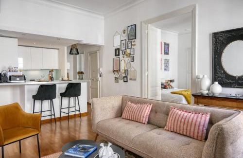 Avignon City Centre Apartment | Escale citadine au centre d'Avignon, climatisation, appartement de charme, spacieux et lumineux
