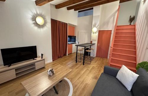 Manosque Apartment | Escapade Provençale à Manosque - Centre Historique