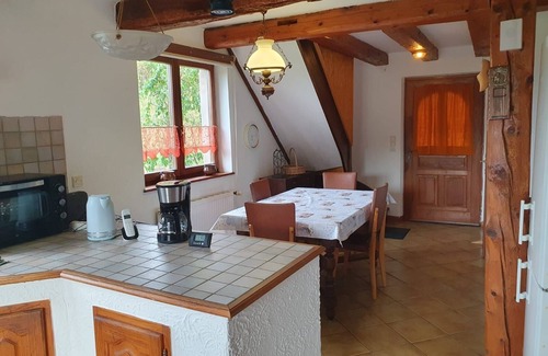 Neuve-Eglise House | Escape to a Romantic Hideaway & Remote Work Haven in the Mountains, pet friendly
