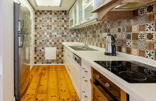 Cengelkoy Mahallesi House | Escape to a serene retreat in the heart of Cengelkoy where modern comfort meets historic charm