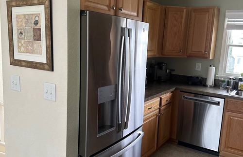 Ocean Sands House | Escape to Brightside OBX where Sunny Days & Sea Breezes are always in sight!
