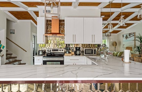 Clearwater House | Escape to Clearwater Oasis w/amazing heated pool!