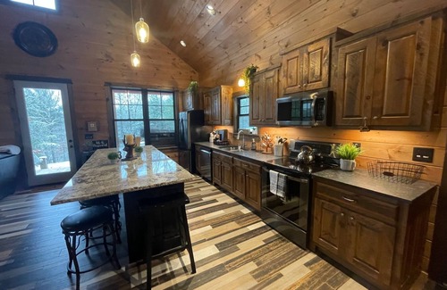 Mineral Bluff Cabin | Escape to Copper Ridge Cabin in Mineral Bluff Georgia