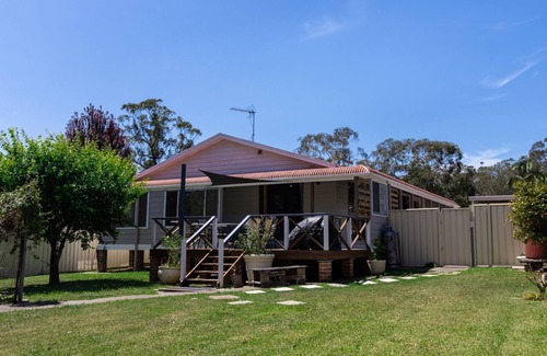 Sussex Inlet House | Escape to gorgeous Swan Lake.