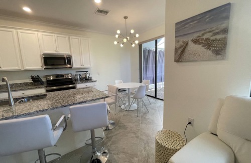Naples House | Escape to paradise with the beautiful home in Naples, Fl available min 3 months.