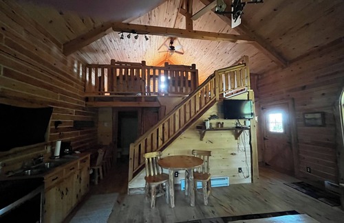 Isle Cabin | Escape to Serene Lakeside Bliss in Cabin on Mille Lacs Lake- 40Ft from the LAKE!