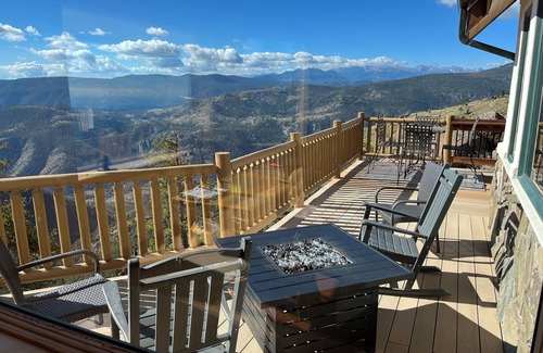 Drake House | Escape to Storm Mountain - 31 day minimum stay