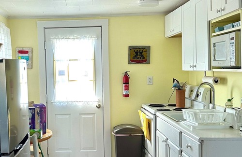 North Truro Apartment | ESCAPE TO THE CAPE! Cancellation Opening! Aug 13-17!