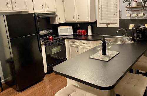Albrightsville Ski Chalet | Escape to this cozy Pocono Mountains Chalet. Located in the heart of the Poconos