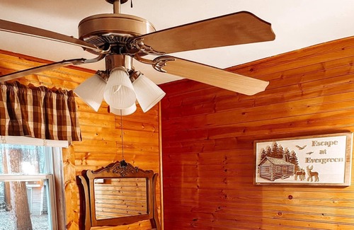 Northwoods Beach Cabin | Escape to this quiet, peaceful, family friendly cabin close to Hayward!